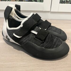 Black Diamond Black and White climbing shoes